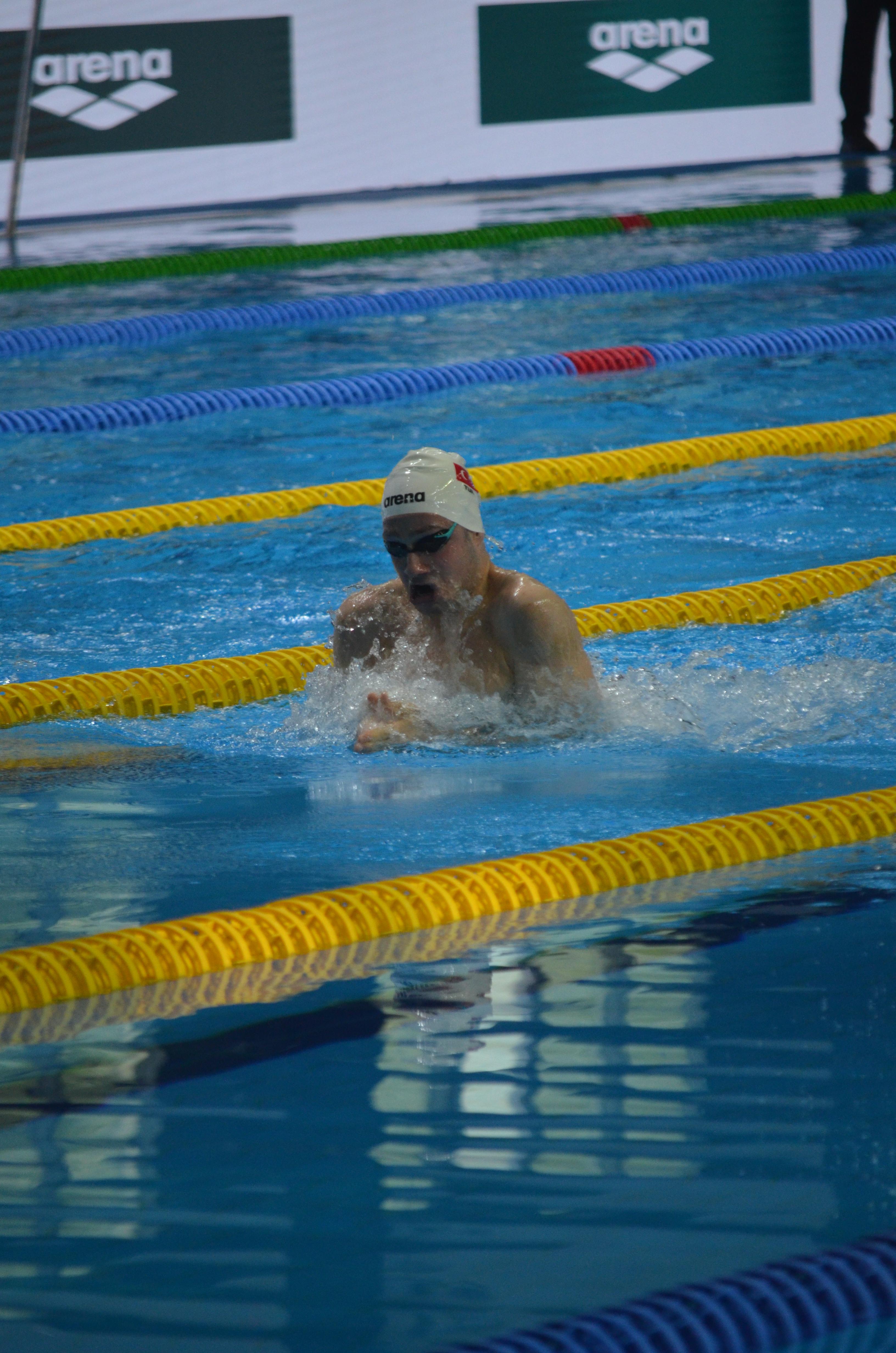 Ensar karışık stil yüzüşü